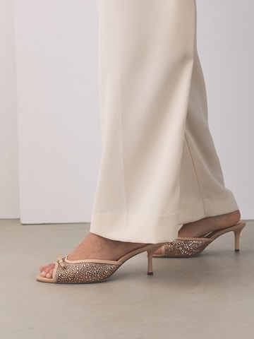 Next - Zapatos abiertos 'Forever Comfort' en beige