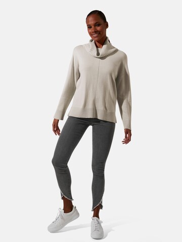 MADELEINE Sweater in Grey