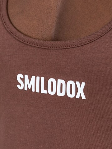 T-Shirt 'Paul' Smilodox en marron