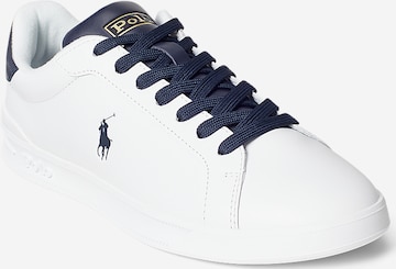Baskets basses Polo Ralph Lauren en blanc : devant