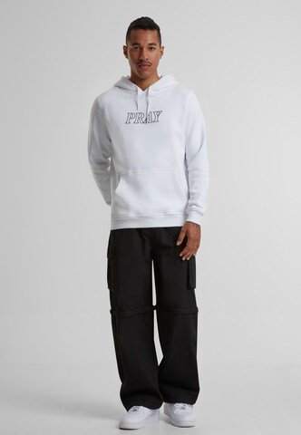 MT Men Sweatshirt 'Pray Hands' in Weiß