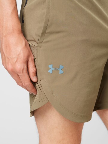 UNDER ARMOUR Regular Urheiluhousut värissä vihreä