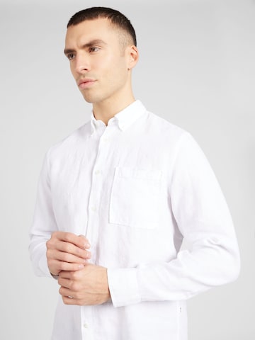 NN07 جينز مضبوط قميص 'Arne' بلون أبيض