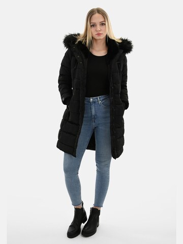 NAVAHOO Winter Coat in Black