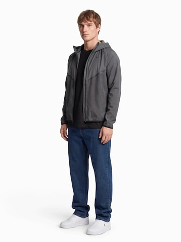 Nike Sportswear Демисезонная куртка 'Tech' в Серый