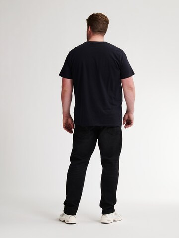Petrol Industries T-shirt i svart