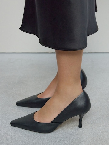 Next Pumps 'Forever Comfort' in Zwart