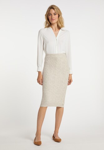 Usha Skirt in White