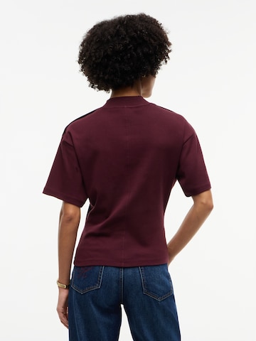 TOMMY HILFIGER - Camiseta en rojo