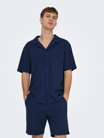 Only & Sons - Ajuste confortable Camisa 'ONSKosta' en azul: frente