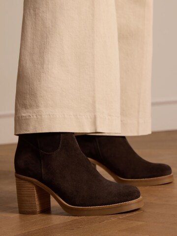 Bottines MANFIELD en marron
