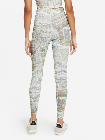 NIKE Skinny Sporthose in Weiß