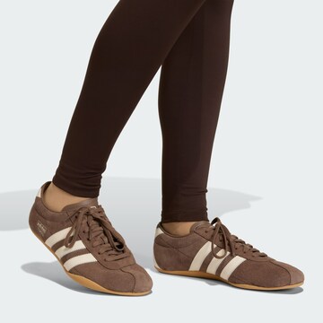 Skinny Leggings 'Essentials' di ADIDAS ORIGINALS in marrone