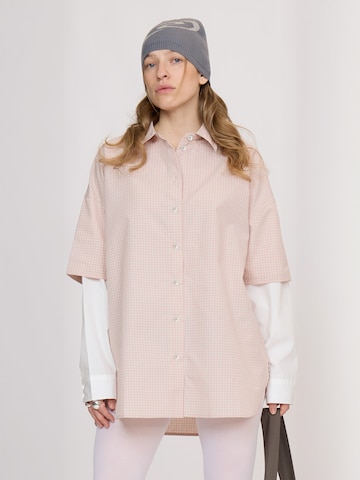 Tricou ' OttoRS ' de la Résumé pe roz: față
