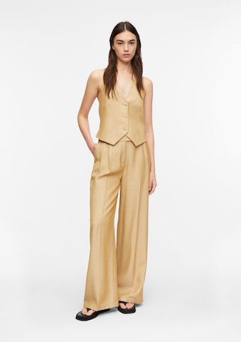 Regular Pantalon à plis COMMA en jaune