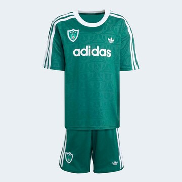 ADIDAS ORIGINALS Set in Green