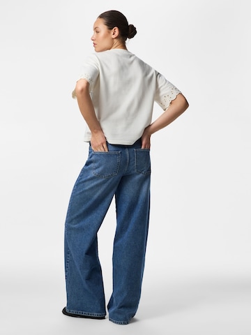 T-shirt 'PCChilli' PIECES en blanc