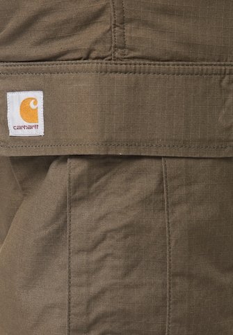 Carhartt WIP Regular Shorts in Grün