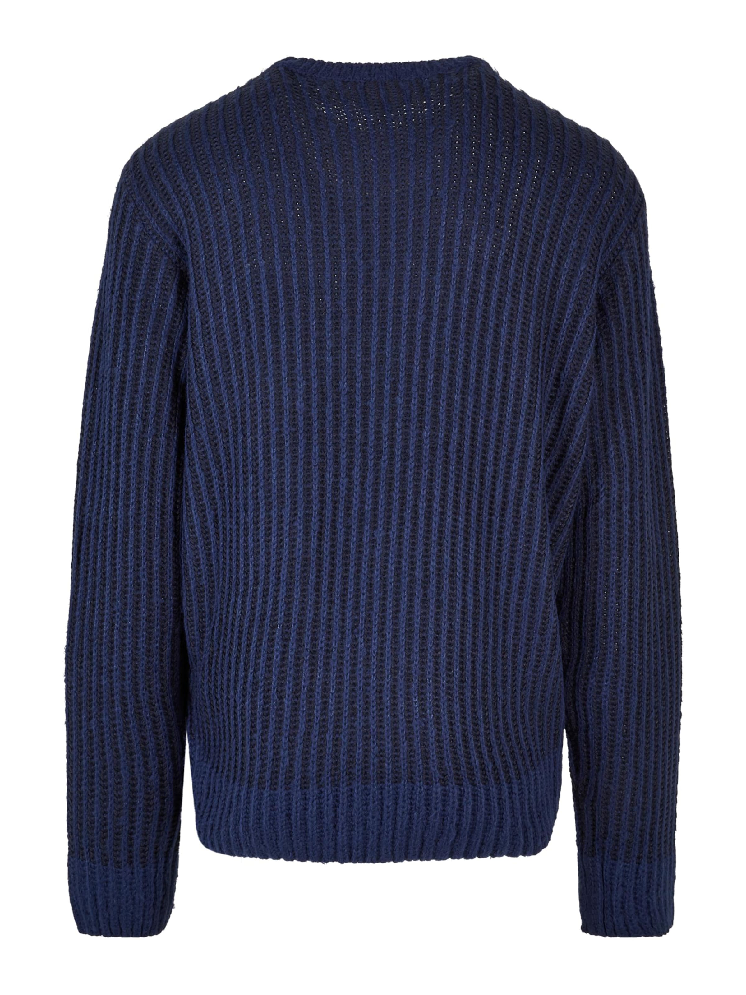 Urban Classics Pullover i blå