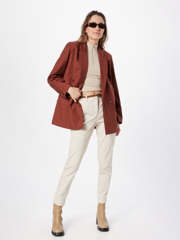 Coupe slim Pantalon chino COMMA en beige