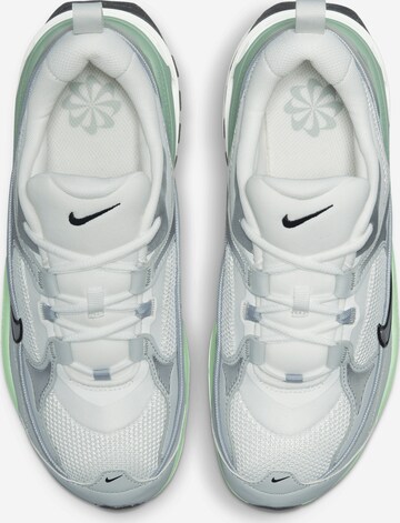 Baskets basses 'AIR MAX BLISS' Nike Sportswear en blanc