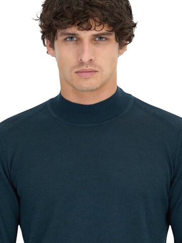 Ramsey Sweater in Green