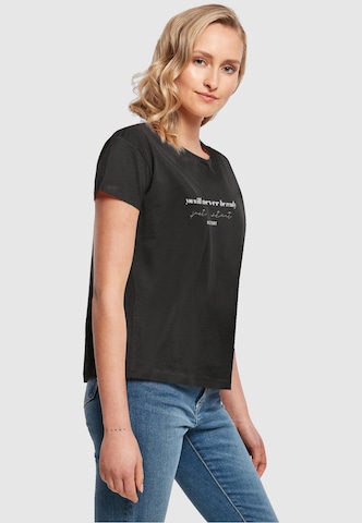 Merchcode T-Shirt 'Just Start' in Schwarz