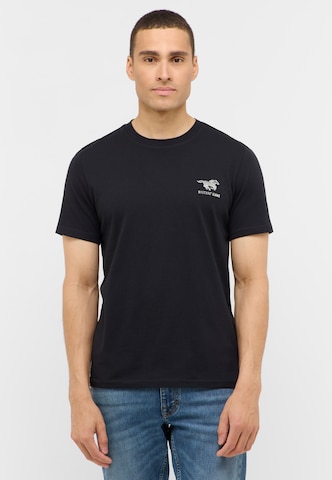 MUSTANG T-Shirt ' Austin ' in Schwarz: Vorderseite