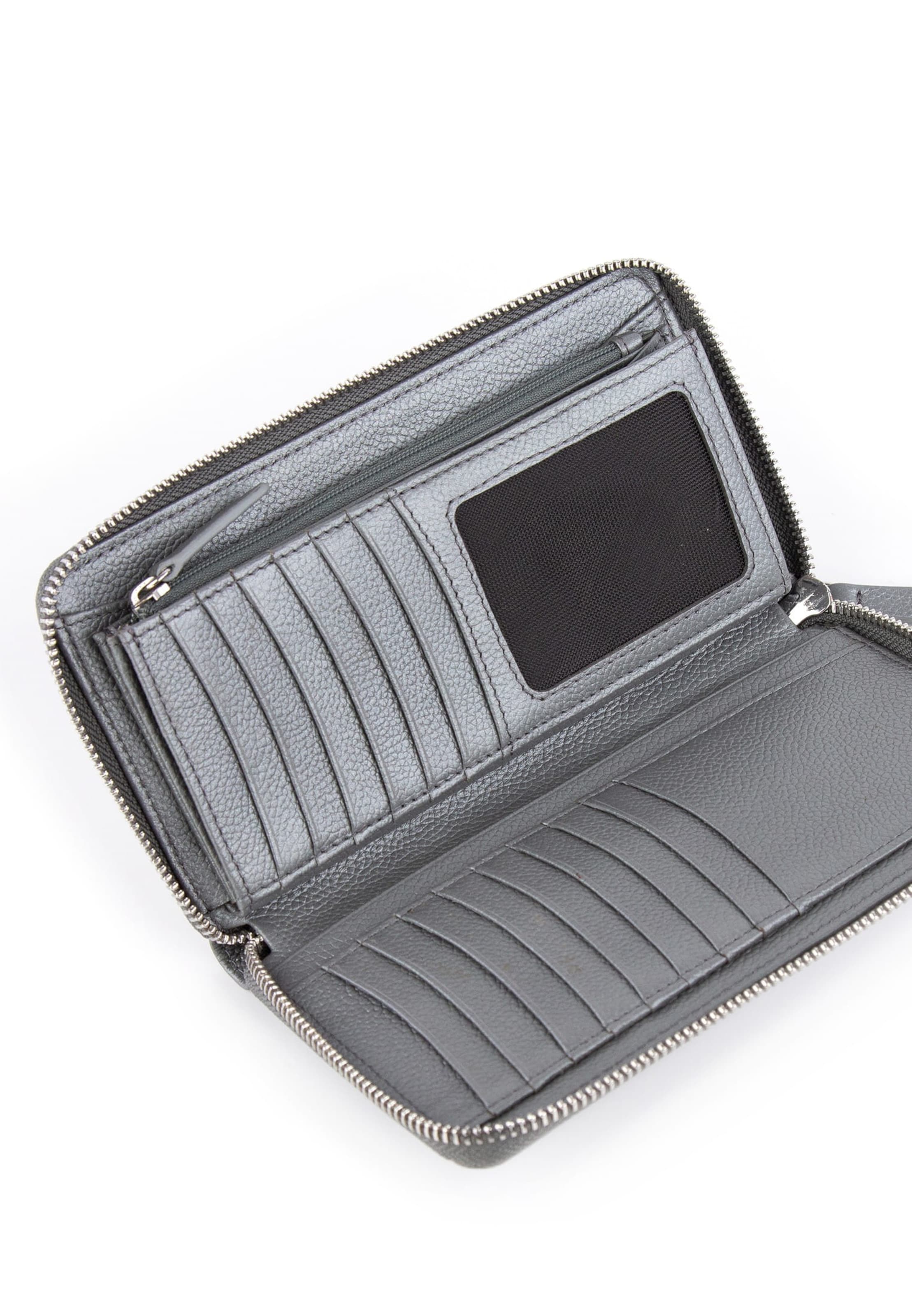 Tamaris Wallet 'Amanda' in Silver