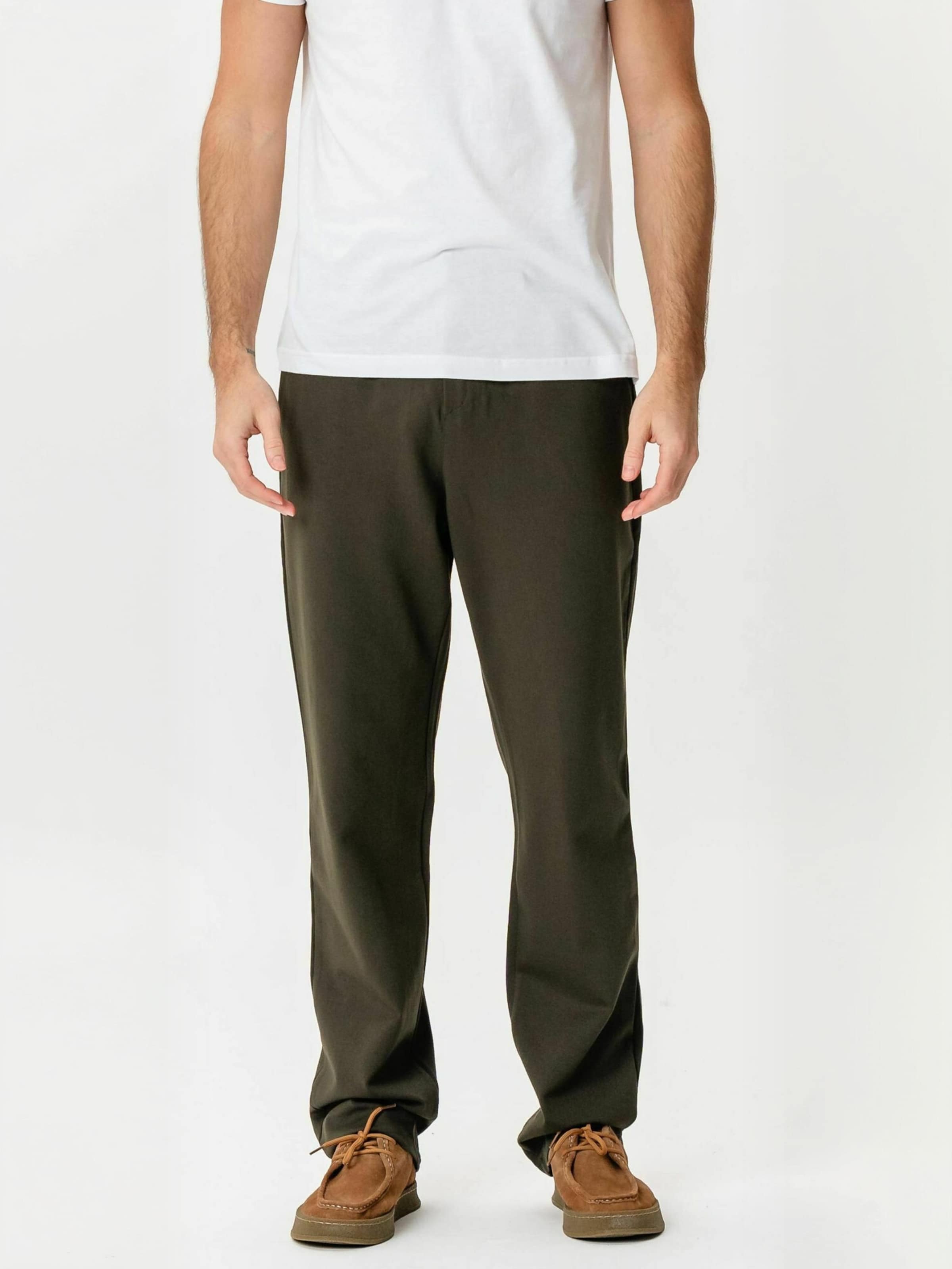 TEESHOPPEN - regular Pantalón ' Wide ' en verde: frente