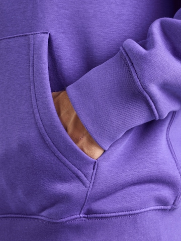 Veste de survêtement 'CLUB' Nike Sportswear en violet