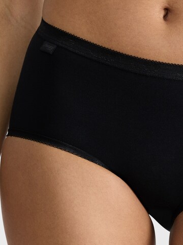 SLOGGI Slip 'Basic+' in Black