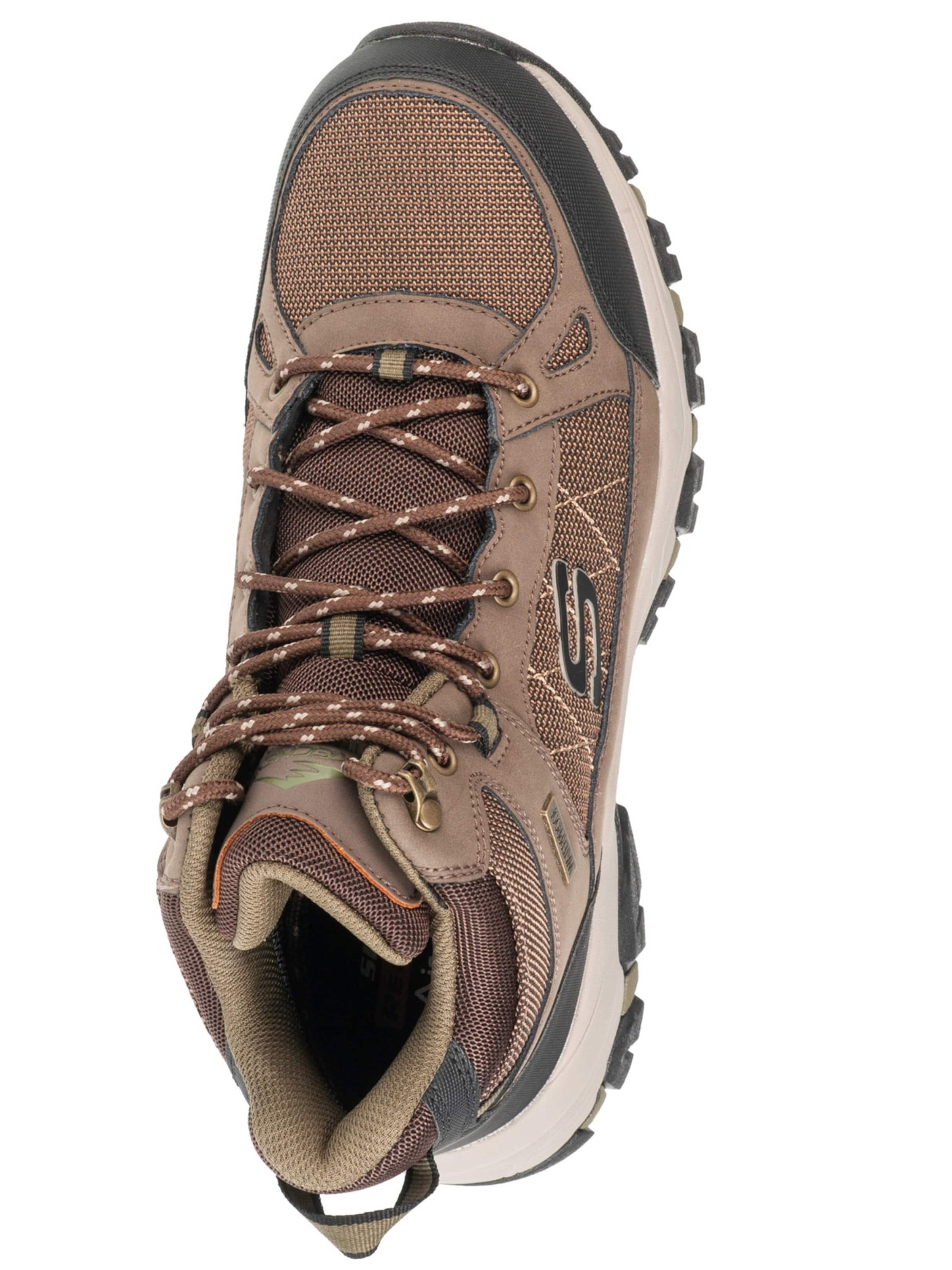 SKECHERS Boots in Bruin