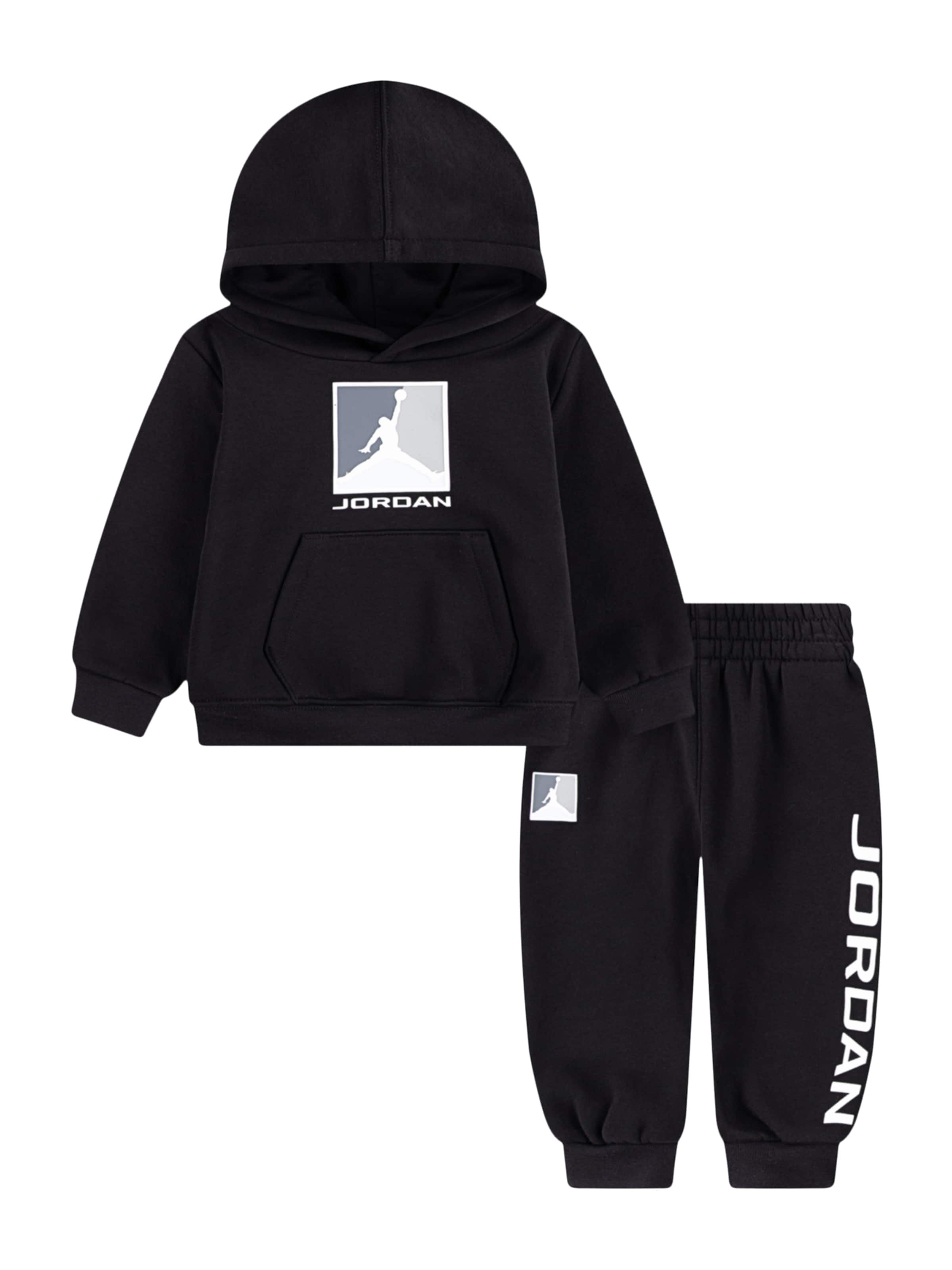 Jordan Jogginganzug 'ESS FLC' in Schwarz: Vorderseite