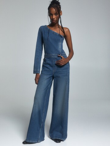 Pull&Bear Jumpsuit in Blue: front