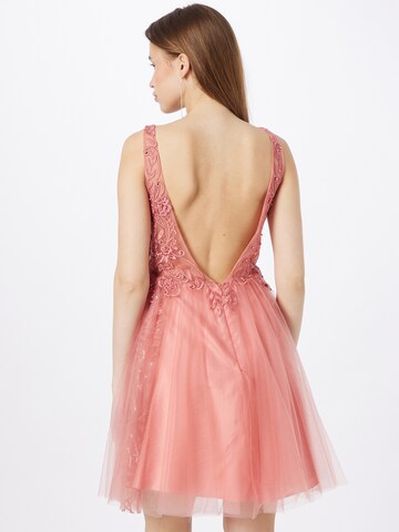 Robe de cocktail Laona en rose