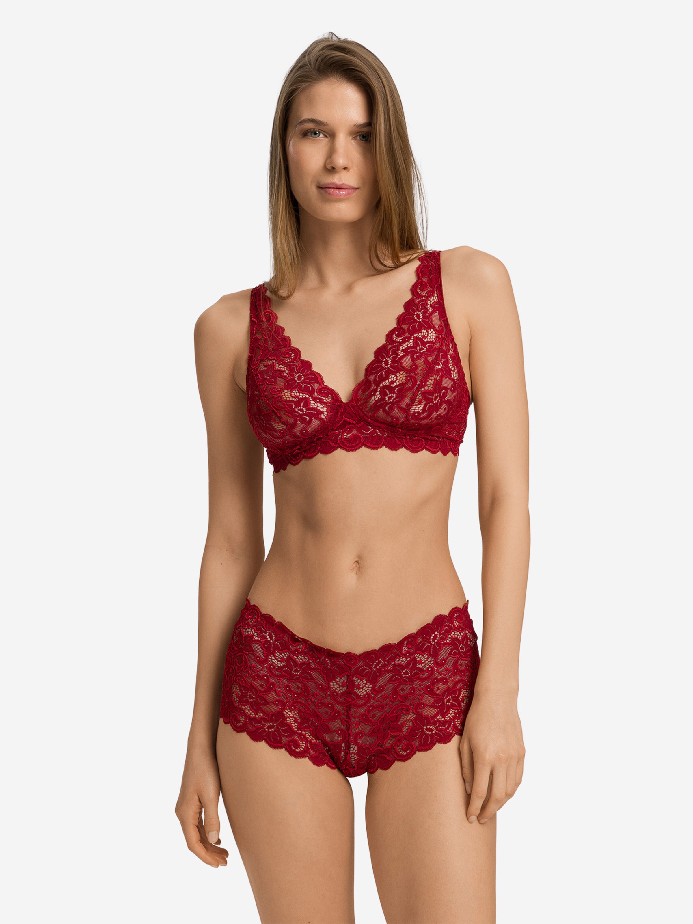 Hanro Triangle Bra ' Moments ' in Red: front
