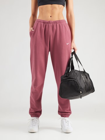Tapered Pantaloni 'Studio Fleece' de la Nike Sportswear pe roz: față