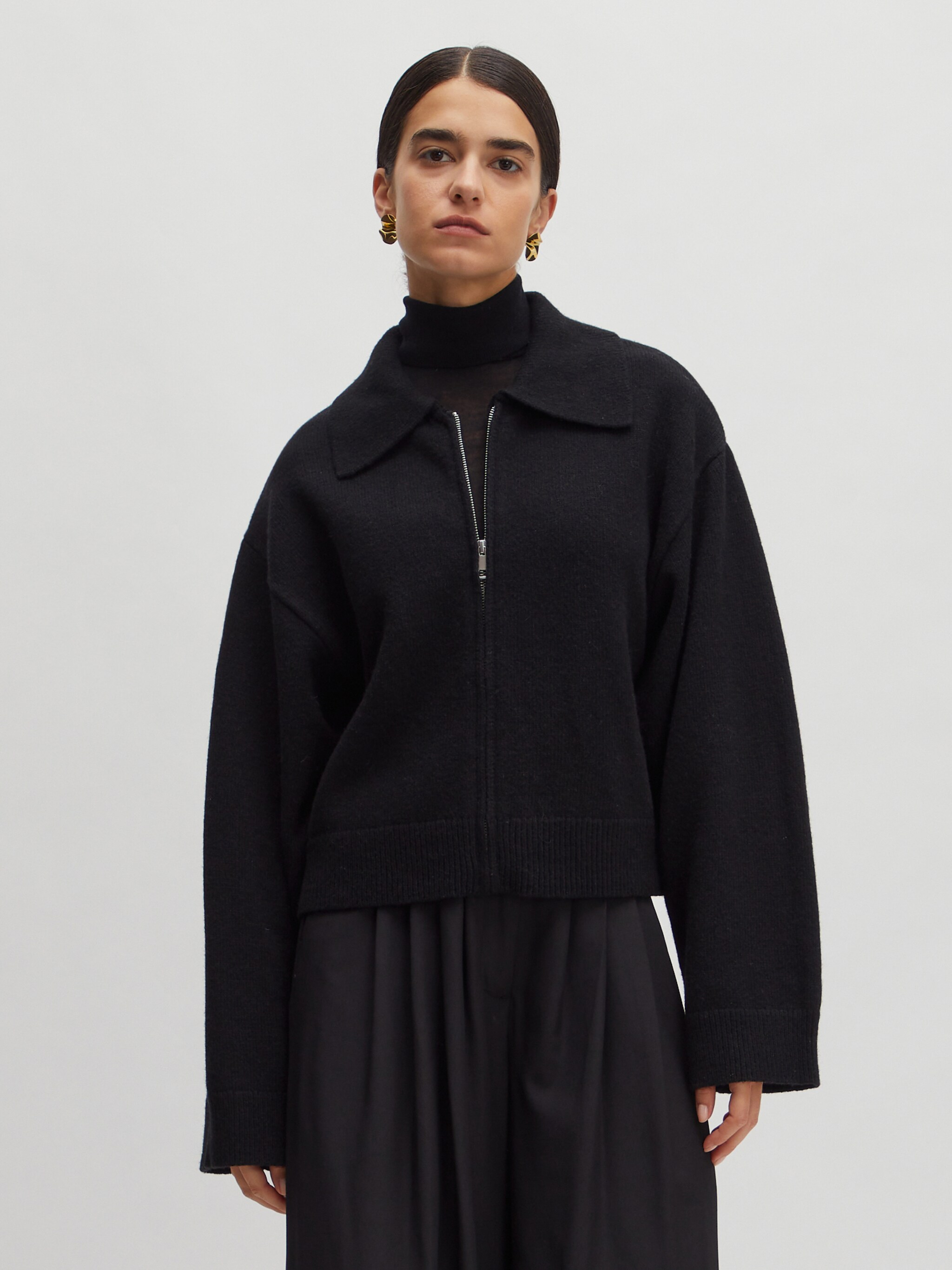 EDITED Producten Gebreid vest 'Edda' Zwart
