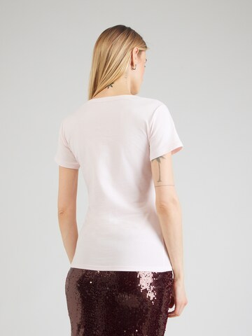 GUESS Μπλουζάκι σε ροζ