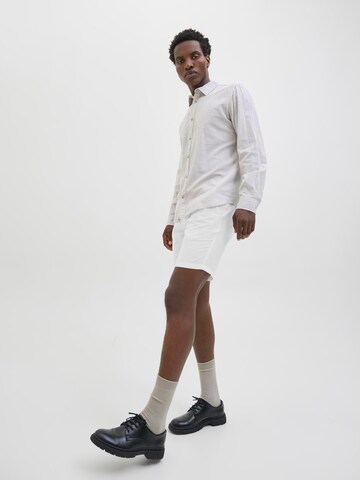 Regular Pantalon chino JACK & JONES en blanc