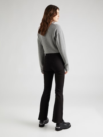 Dorothy Perkins Flared Jeans i svart