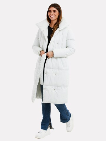 Threadbare Winter Coat 'Coral' in White: front