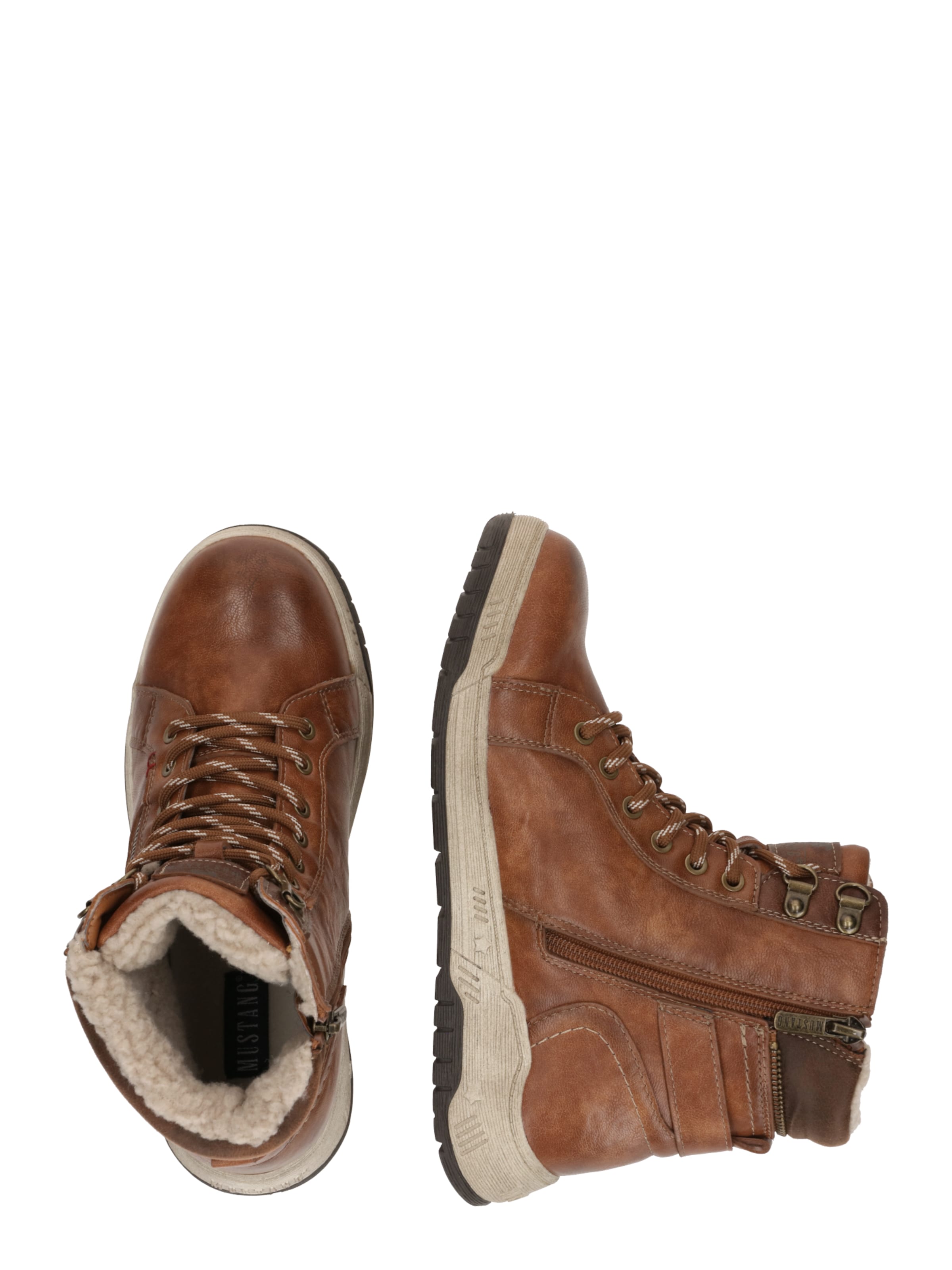 MUSTANG Lace-up bootie in Brown