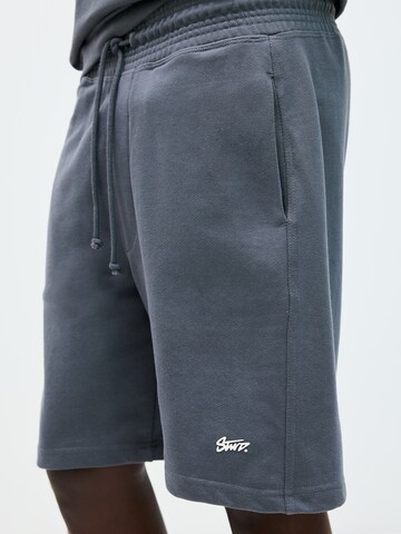 Pull&Bear Regular Trousers 'STWD' in Blue