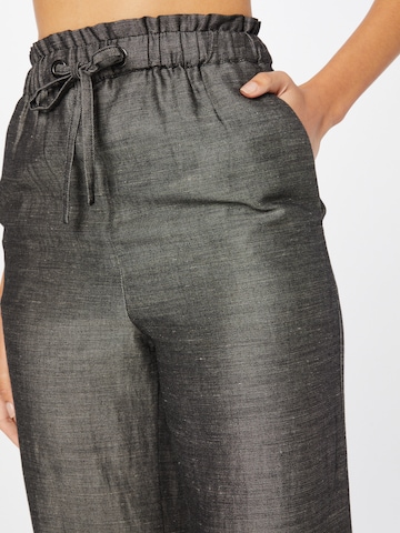 Loosefit Pantalon Sisley en gris