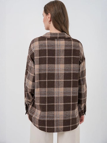 Bigdart Bluse in Braun