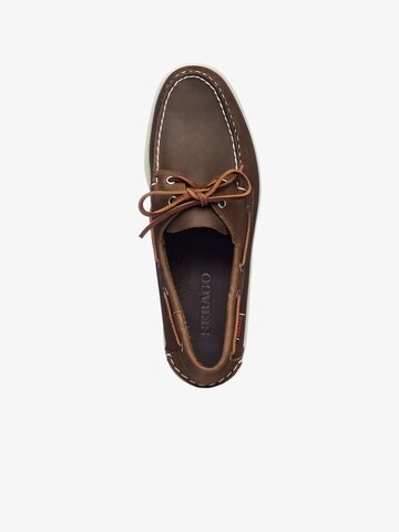 SEBAGO - Mocassins em castanho