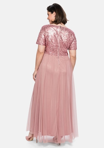 Robe de soirée SHEEGO en rose