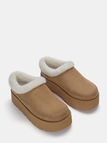 Clogs di Pull&Bear in marrone